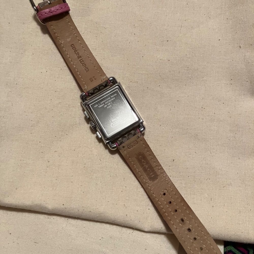 Authentic Coach watch!❤️💖 - Picture 3 of 3